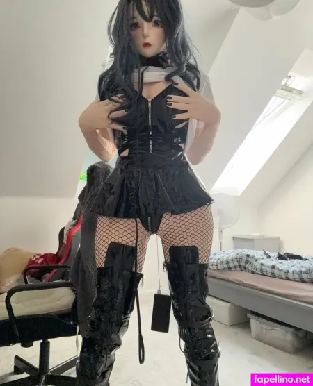 Curriesllaa OnlyFans Thumbnail #Z0u6tHija1