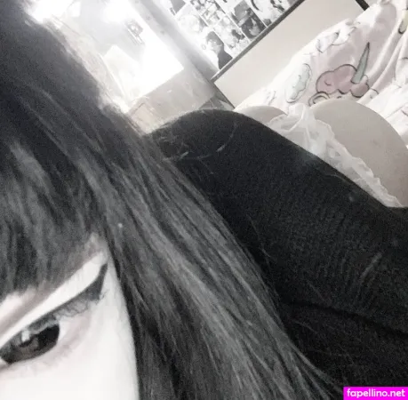 Currsw OnlyFans Thumbnail #ic2QFEtvqo