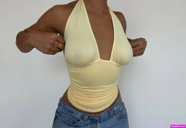 Curry Queen OnlyFans Thumbnail #KrN22ZsycP