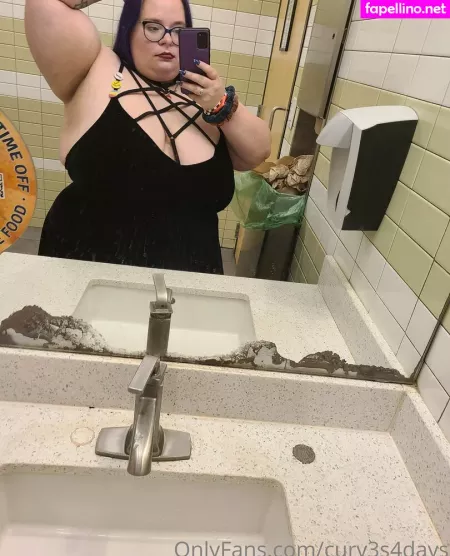 Curv3s4days OnlyFans Thumbnail #kzP43PIRfv