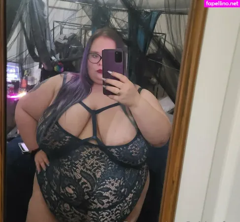 Curv3s4daysfree OnlyFans Thumbnail #e7OQ28DdUA