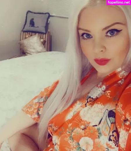 Curvaceous Barbie OnlyFans Thumbnail #wxq52Z0wEa