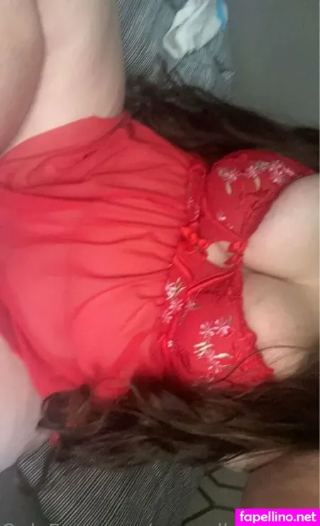 Curvedbrunettexx OnlyFans Thumbnail #soFwsI0h37