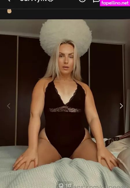 Curvvyfit OnlyFans Thumbnail #em5pGE8bVX