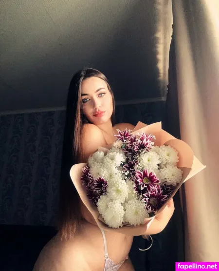 Curvy Anyya OnlyFans Thumbnail #rvMAcGbGOT