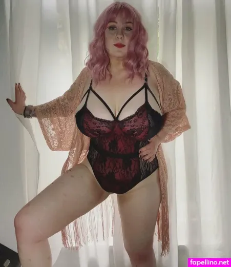 Curvy Carly OnlyFans Thumbnail #0esgGf3AIo