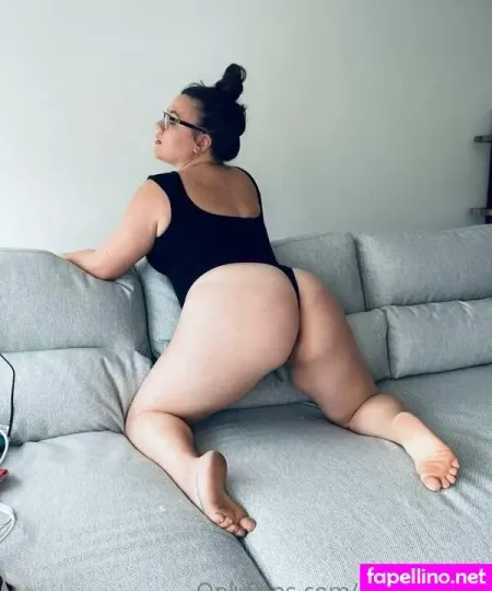 Curvy Chloe OnlyFans Thumbnail #7TQb24scpf