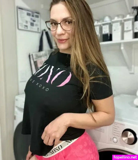 Curvy Creamy Mia OnlyFans Thumbnail #6cE2wEWWXe