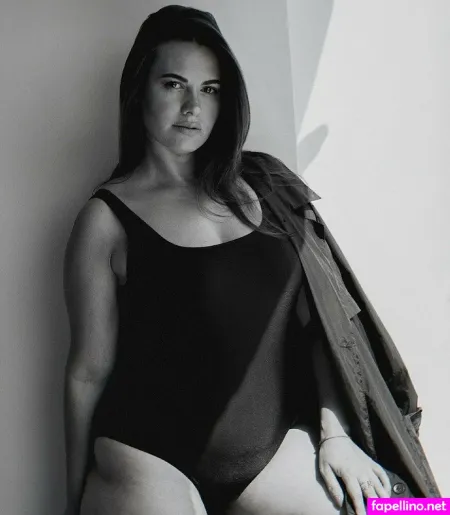 Curvy Lady Me OnlyFans Thumbnail #P5Z8yiMx6x