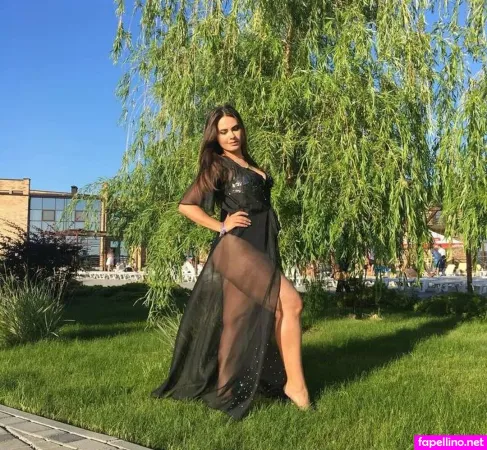 Curvy Lady OnlyFans Thumbnail #ZZCXmKgx7g