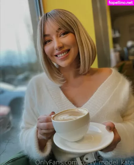 Curvy Model Kate OnlyFans Thumbnail #6kKY9KrFtp