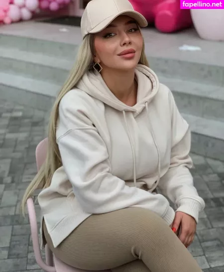 Curvy Model Kate OnlyFans Thumbnail #Sg5HKEDaOl
