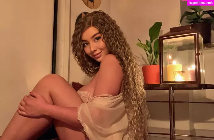 Curvy Model Kate OnlyFans Thumbnail #dVO3AKDdbJ