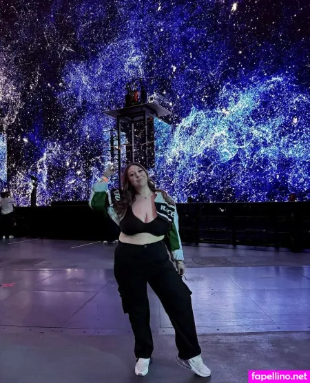 Curvy Natural Avery OnlyFans Thumbnail #11mrA9G5U2