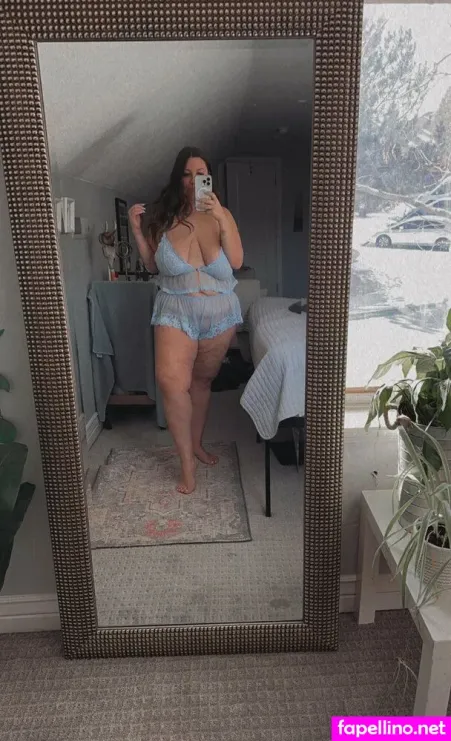 Curvy Natural Avery OnlyFans Thumbnail #gvZJaRt6aV