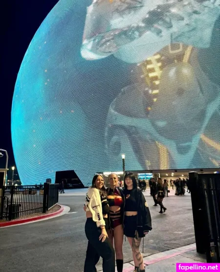 Curvy Natural Avery OnlyFans Thumbnail #np9qyrZlhR