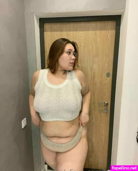 Curvy Virgin OnlyFans Thumbnail #c247uPjr0V