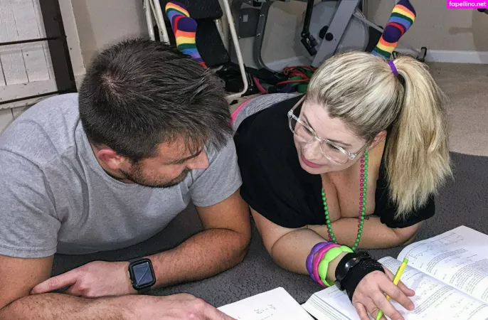 Curvy4urpleasure OnlyFans Thumbnail #AYcRMev2tC