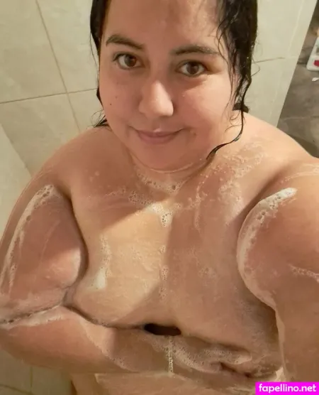 Curvyalbaricoque OnlyFans Thumbnail #MxlfrqD3xi