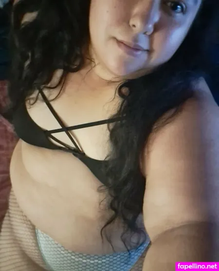 Curvyalbaricoque OnlyFans Thumbnail #QOp3TaEjBO