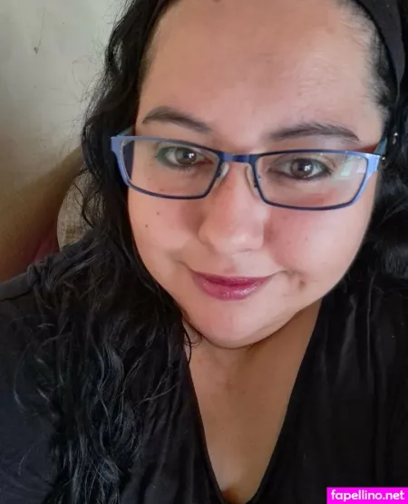 Curvyalbaricoque OnlyFans Thumbnail #k5Asveae4F