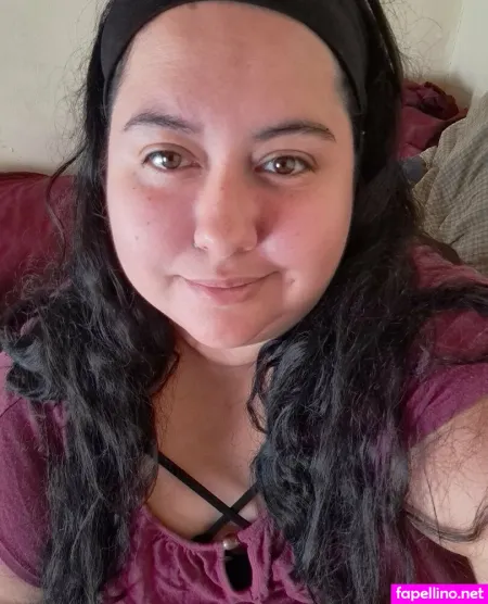 Curvyalbaricoque Main Profile Photo