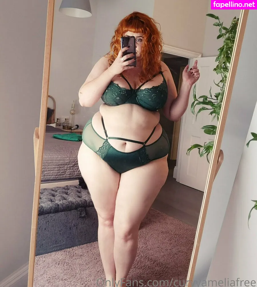 _amberdenisee, curvyameliafree Nude Leaked OnlyFans Photo #QlFjZkZCJX
