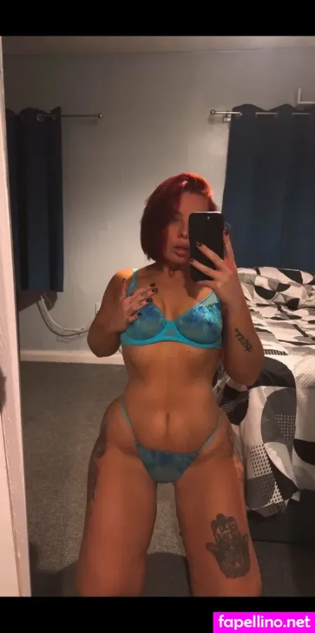 Curvyari3l OnlyFans Thumbnail #i7w4OGsAJL
