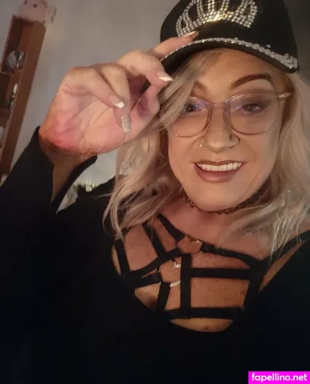 Curvybarbieprincess OnlyFans Thumbnail #2MuQcRcZ3U