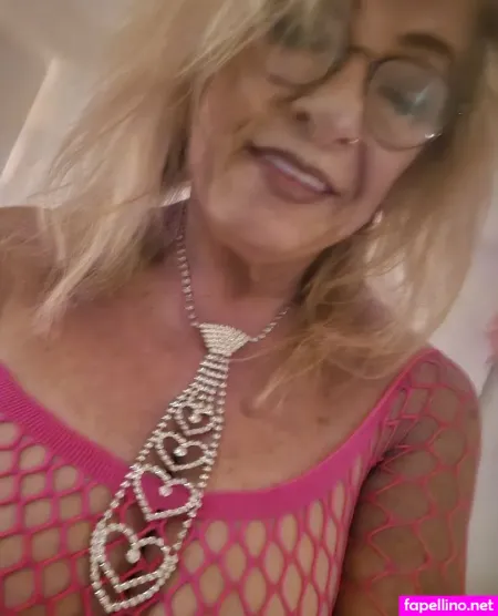 Curvybarbieprincess OnlyFans Thumbnail #gDE7fkw0WF