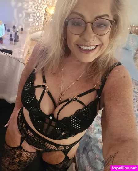 Curvybarbieprincess OnlyFans Thumbnail #n7umF6Rpr6