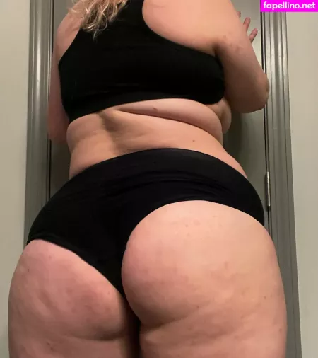 Curvybecky OnlyFans Thumbnail #UPsIk3ugW0