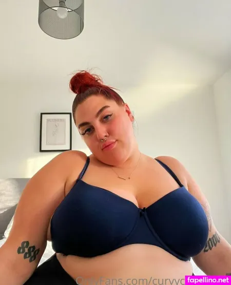 Curvycamgirl22 OnlyFans Thumbnail #fBCy87sI25