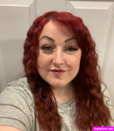 Curvycariad OnlyFans Thumbnail #UgXpbb3jcW