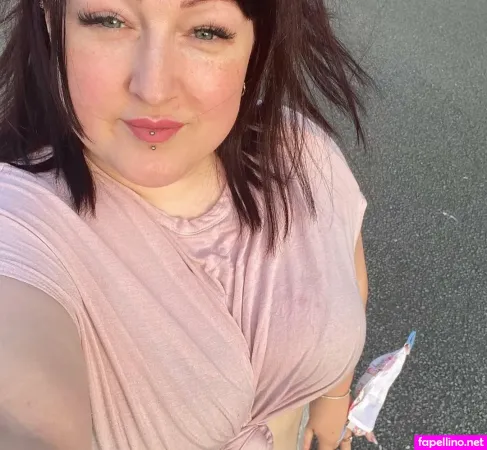 Curvycariad OnlyFans Thumbnail #jmODSlqArB