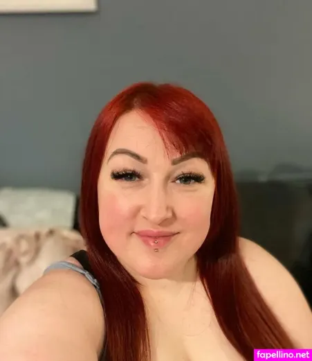 Curvycariad OnlyFans Thumbnail #snInRPxg8T