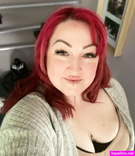 Curvycariad OnlyFans Thumbnail #yEojGrLjC2