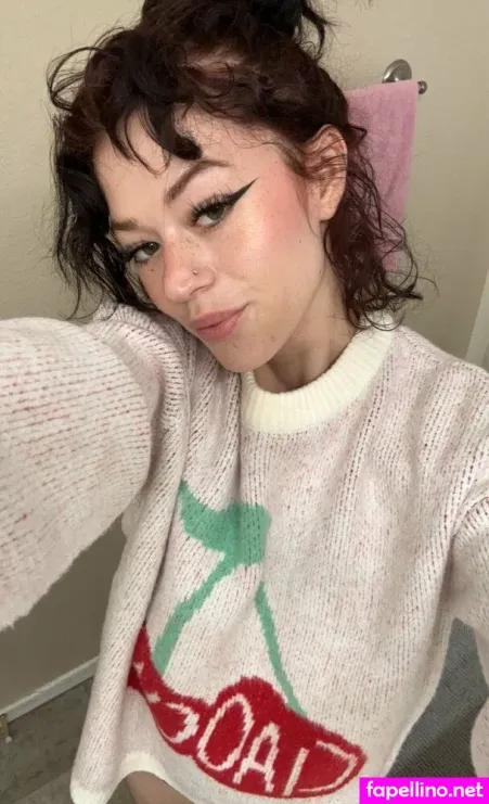 Curvycherry00 OnlyFans Thumbnail #GIZtjTo1g3