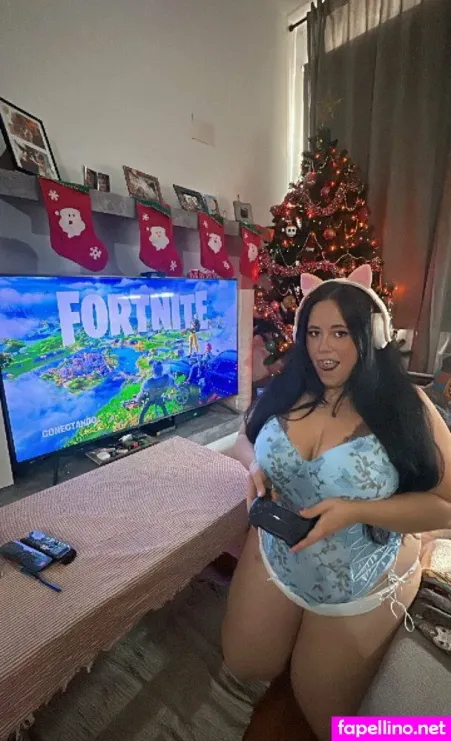 Curvycocow OnlyFans Thumbnail #7qZGu1TjXy