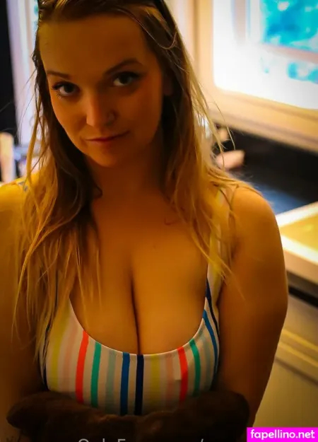 Curvycutiexo OnlyFans Thumbnail #zqlX7vSLFK