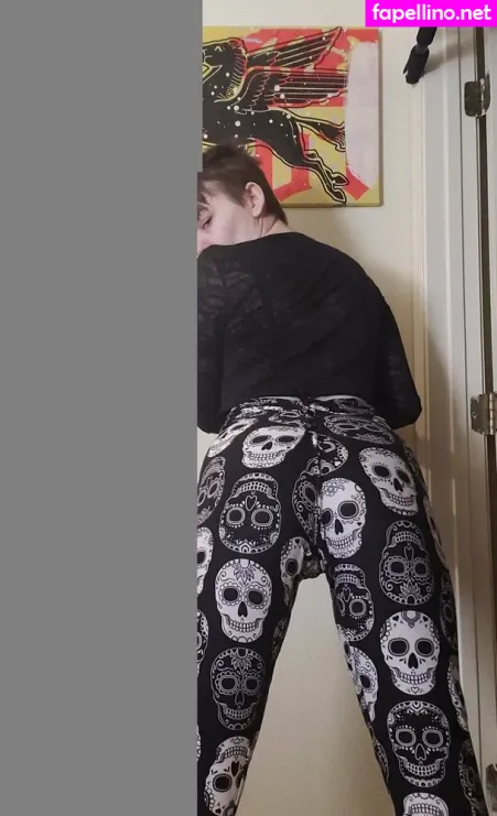 Curvyelvishgirl OnlyFans Thumbnail #7Eb6QgTOHs
