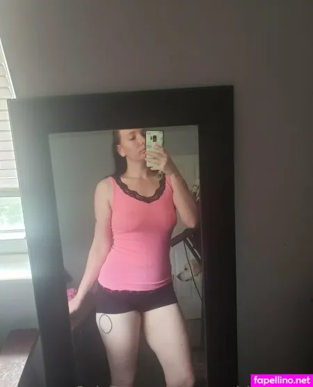 Curvygirlamanda OnlyFans Thumbnail #I1uTI5QUxB