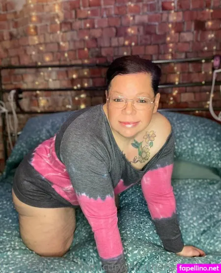 Curvyheathersneakpeek OnlyFans Thumbnail #682Er9q3JM