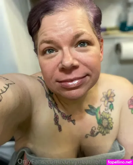 Curvyheathersneakpeek Main Profile Photo