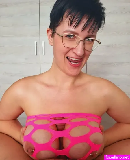 Curvyjules OnlyFans Thumbnail #xv9KdzVh1D