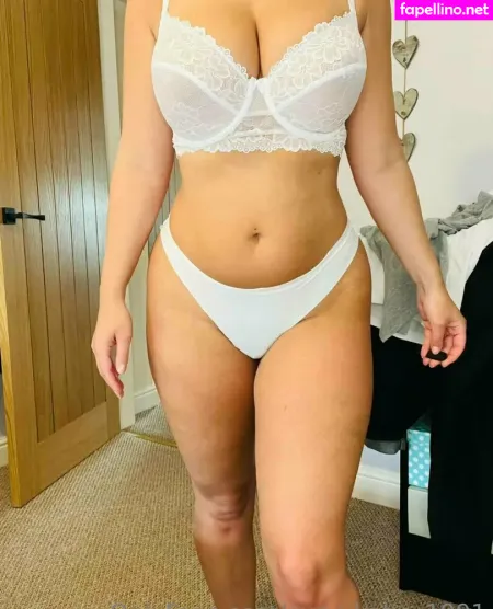 Curvykatie 1991 OnlyFans Thumbnail #CQsnYhlMeM