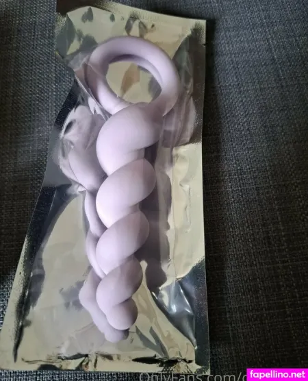 Curvyleaa OnlyFans Thumbnail #vQmmrca7d3