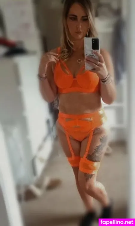 Curvynikkix OnlyFans Thumbnail #lZ3SjXc0Qg