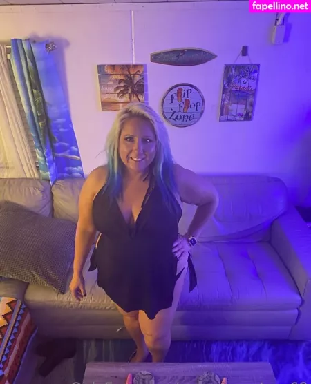 Curvysecretary69 OnlyFans Thumbnail #lo7cdYF3JD