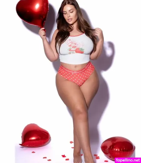 Curvyshasha 1 OnlyFans Thumbnail #zm9znIk8q3